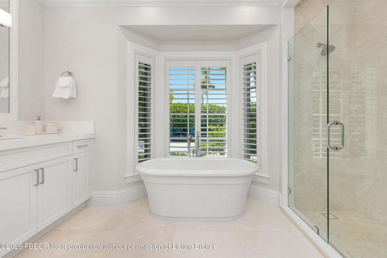 211 Ocean Terrace, Palm Beach, FL 33480 Photo