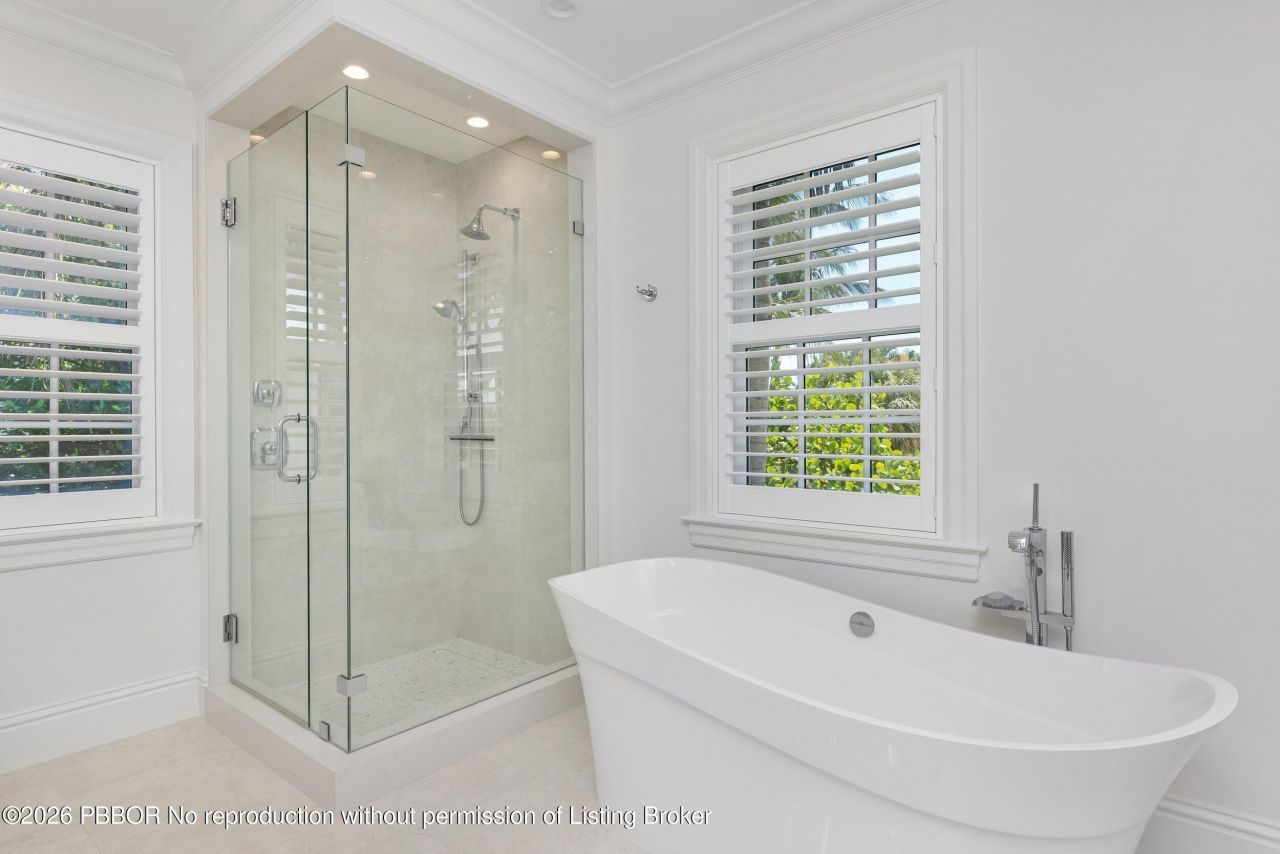 211 Ocean Terrace, Palm Beach, FL 33480 Photo