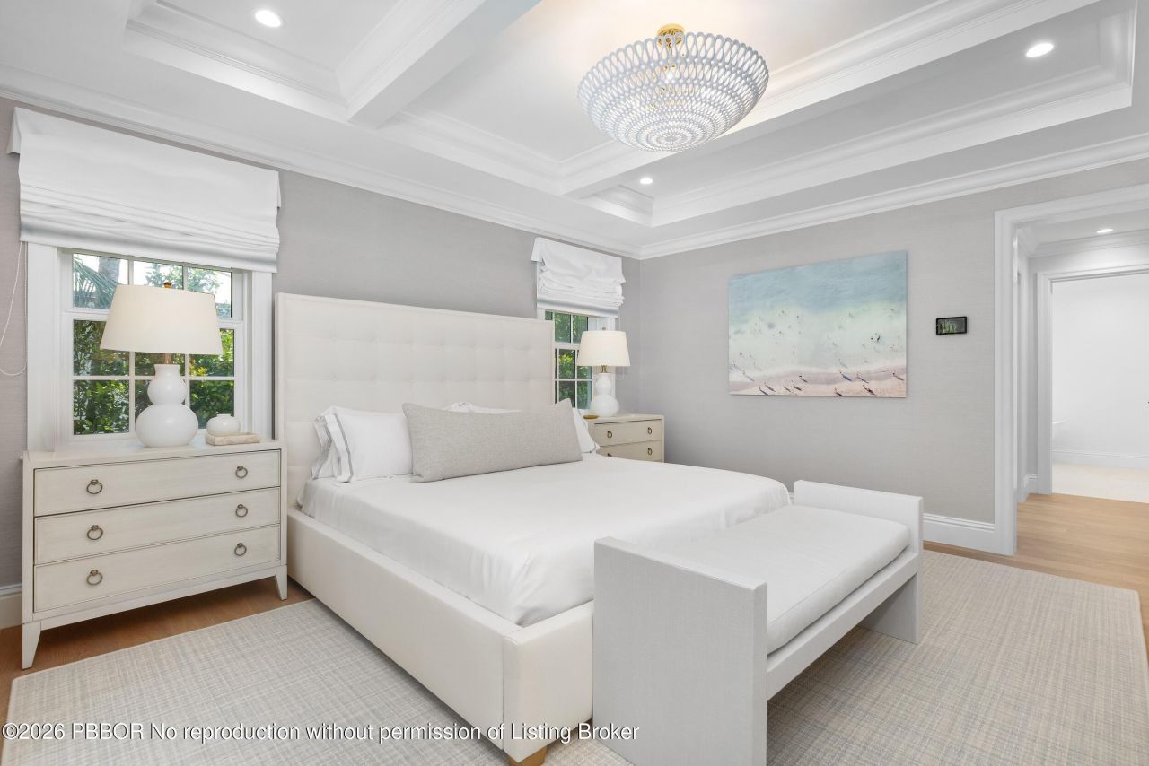 211 Ocean Terrace, Palm Beach, FL 33480 Photo