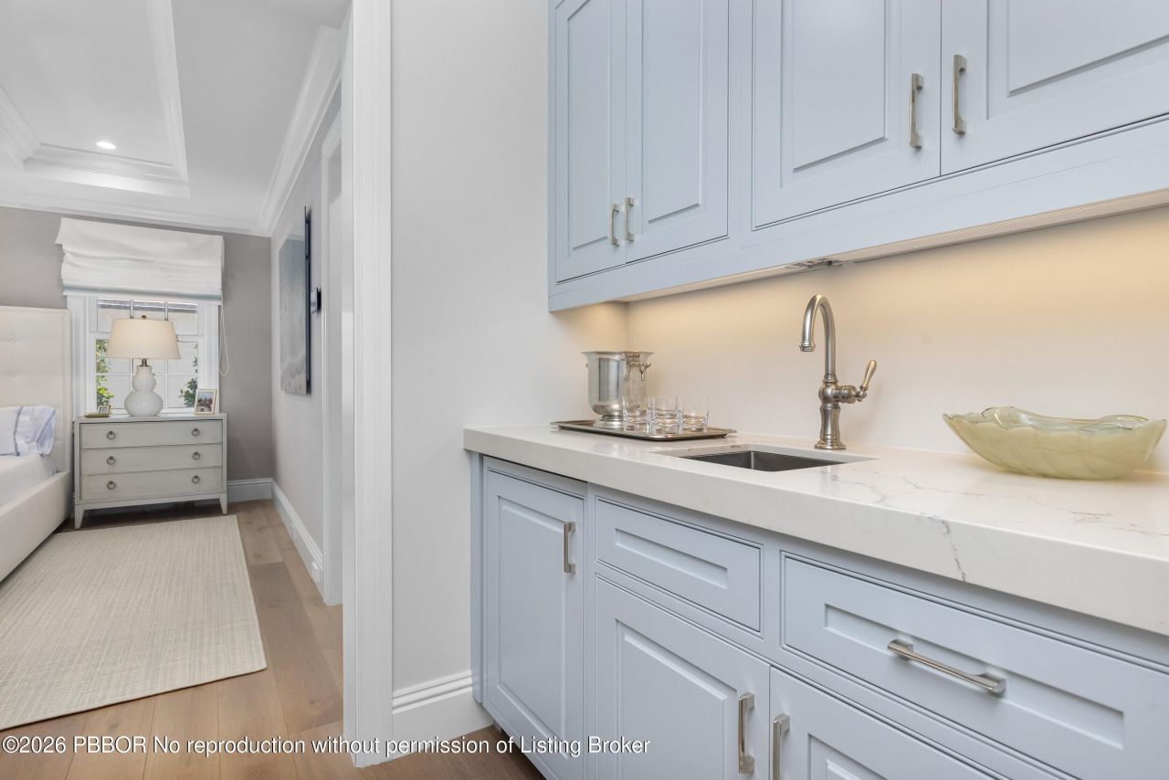 211 Ocean Terrace, Palm Beach, FL 33480 Photo