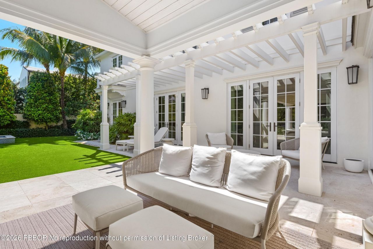 211 Ocean Terrace, Palm Beach, FL 33480 Photo