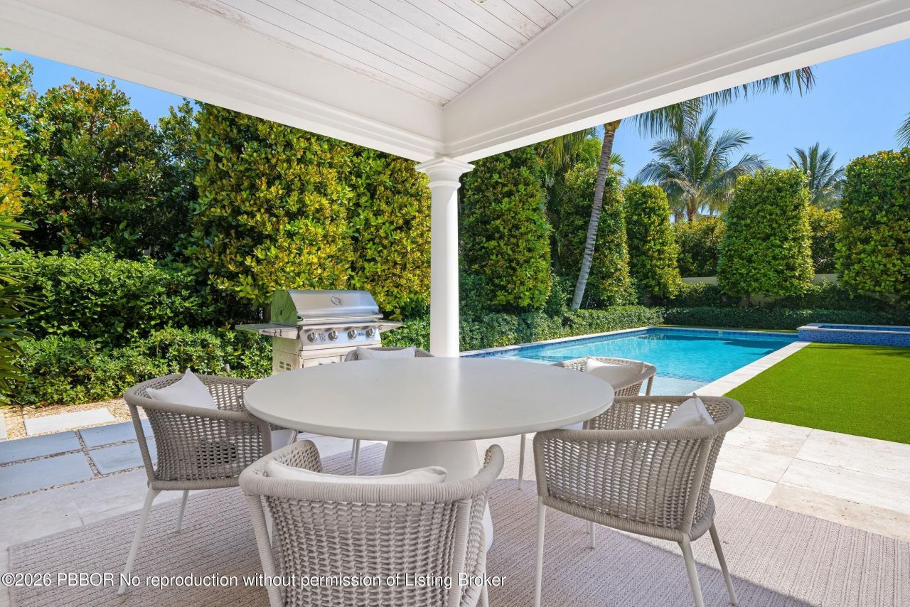 211 Ocean Terrace, Palm Beach, FL 33480 Photo