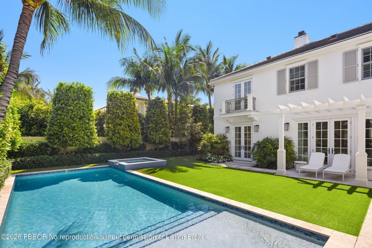 211 Ocean Terrace, Palm Beach, FL 33480 Photo