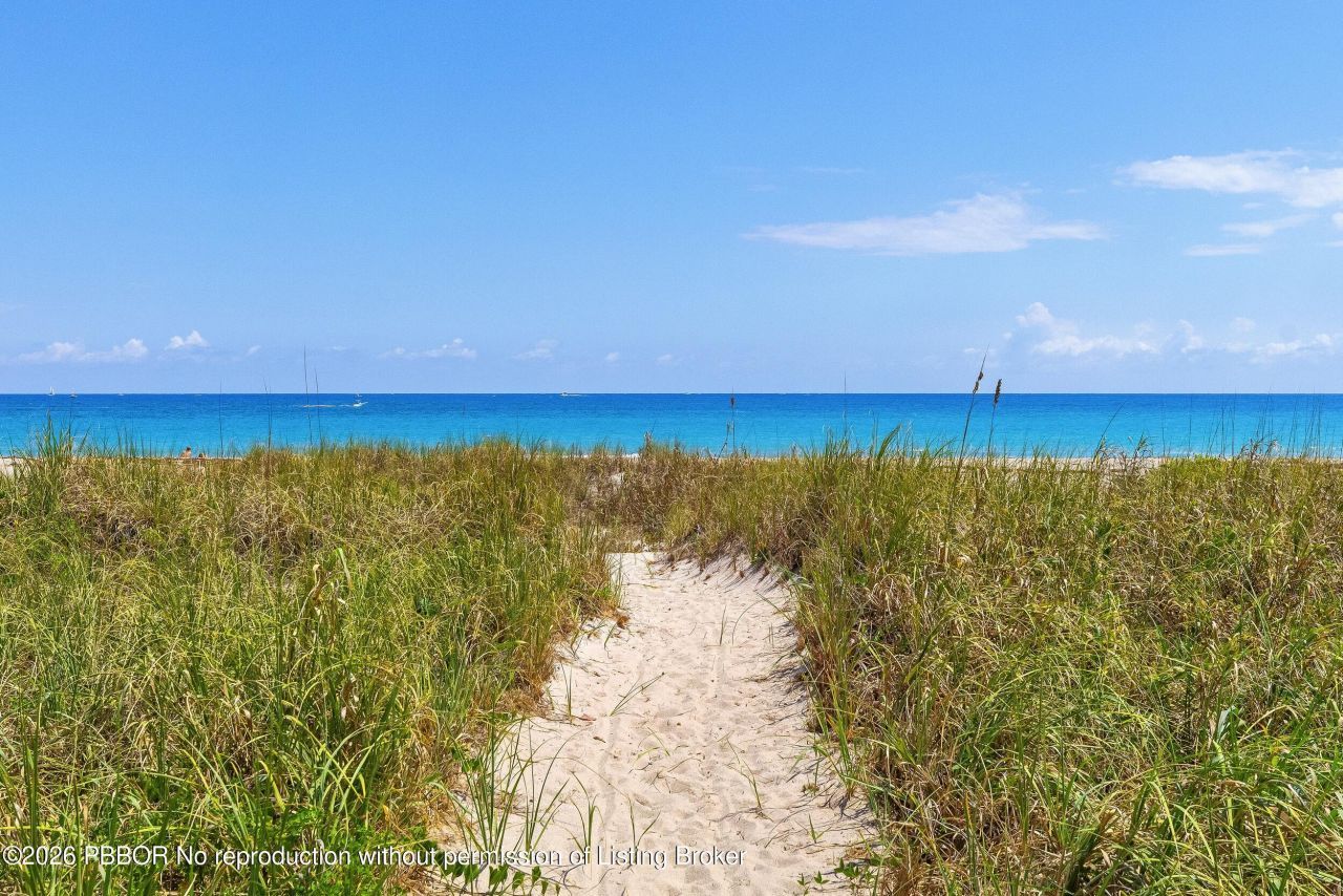 211 Ocean Terrace, Palm Beach, FL 33480 Photo