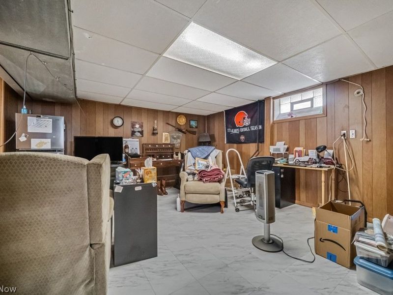 8023 Ivandale, Parma, OH 44129 Photo 20