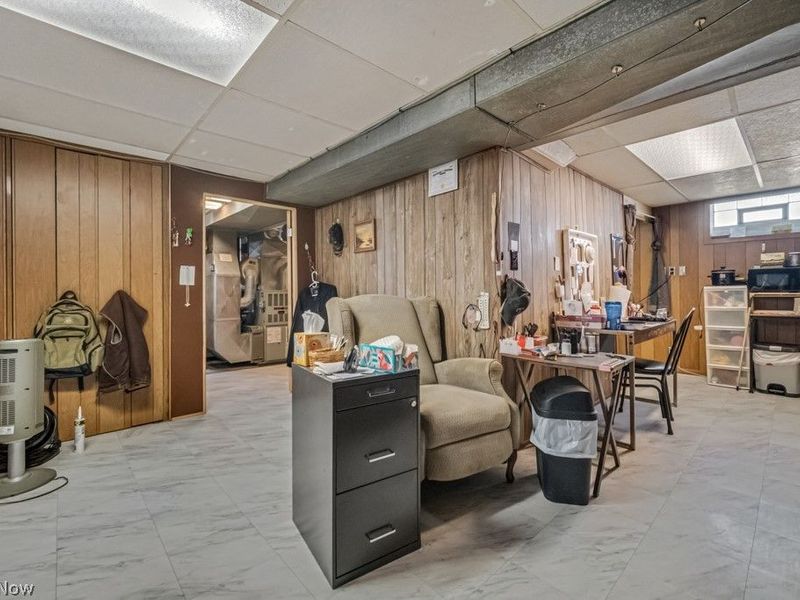 8023 Ivandale, Parma, OH 44129 Photo 21