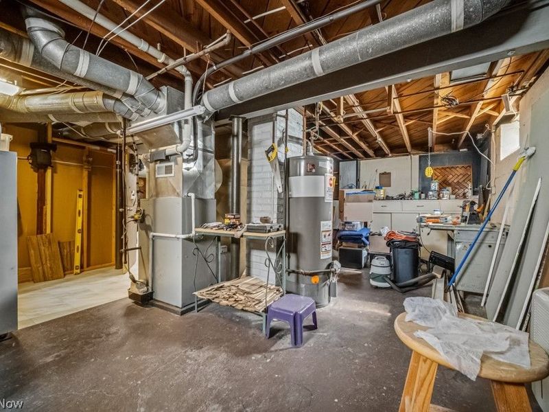 8023 Ivandale, Parma, OH 44129 Photo 26