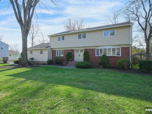 3 Tristam Place, Montville Township, NJ 07058