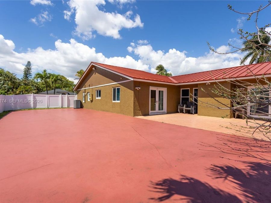 Property Image 44