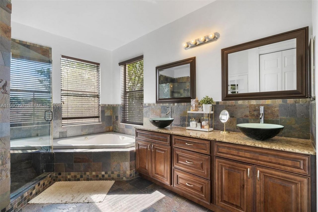 2707 SW 135th Ave, Miramar, FL 33027 Photo