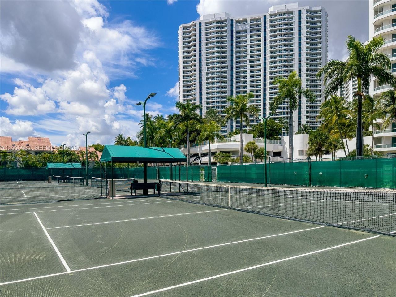 21050 Point Pl, Unit 401, Aventura, FL 33180 Photo