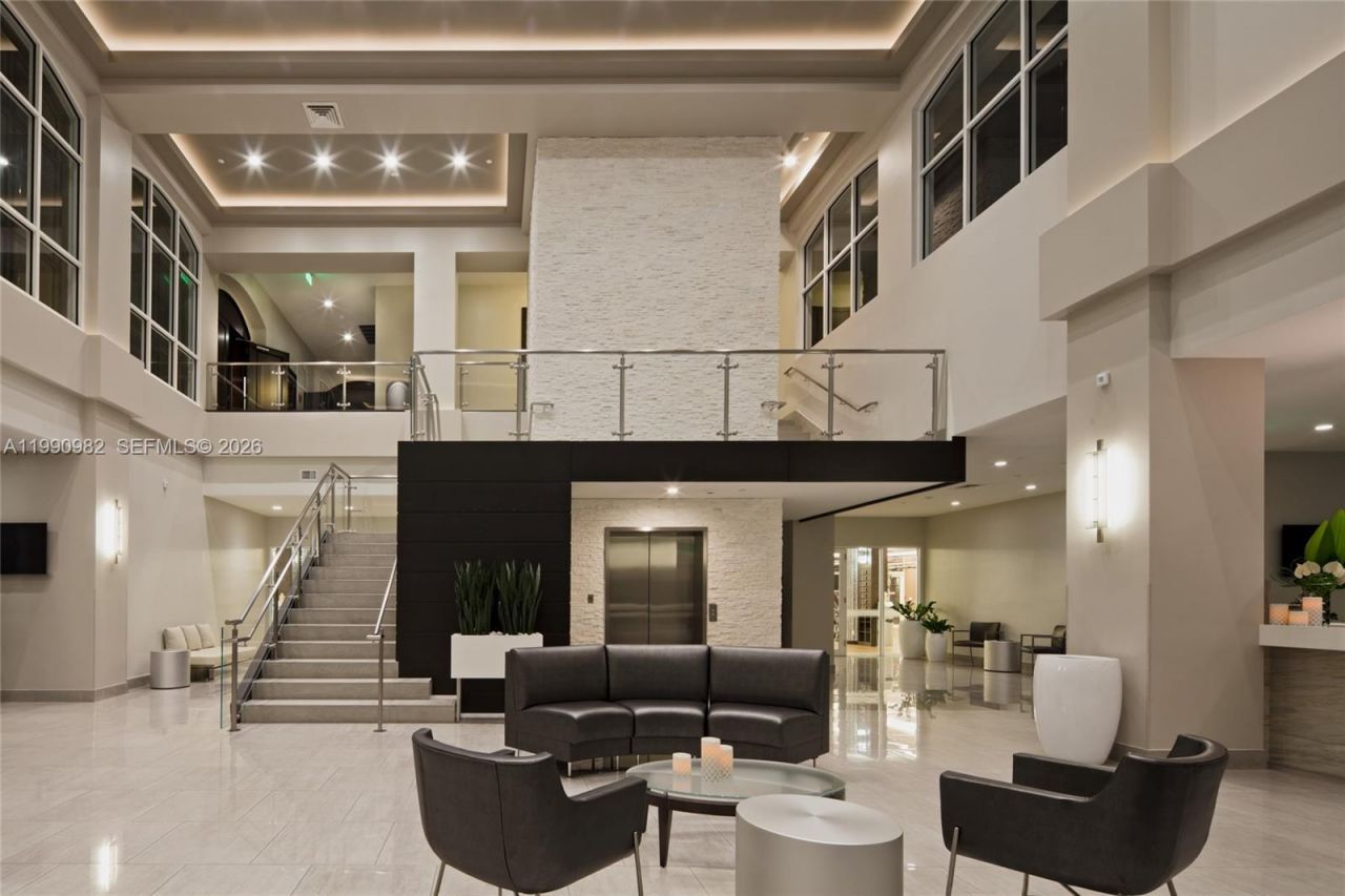 21050 Point Pl, Unit 401, Aventura, FL 33180 Photo