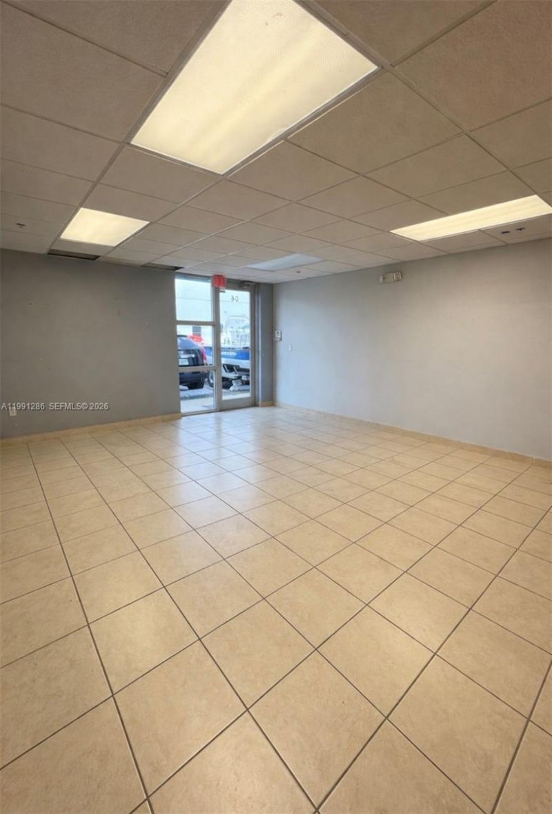 2365 NW 70th Ave, Unit 7, Miami, FL 33122 Photo