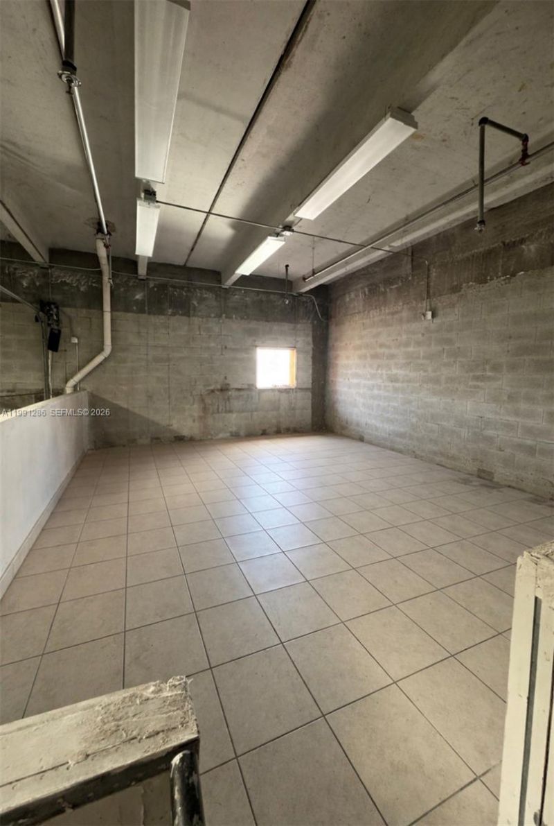 2365 NW 70th Ave, Unit 7, Miami, FL 33122 Photo