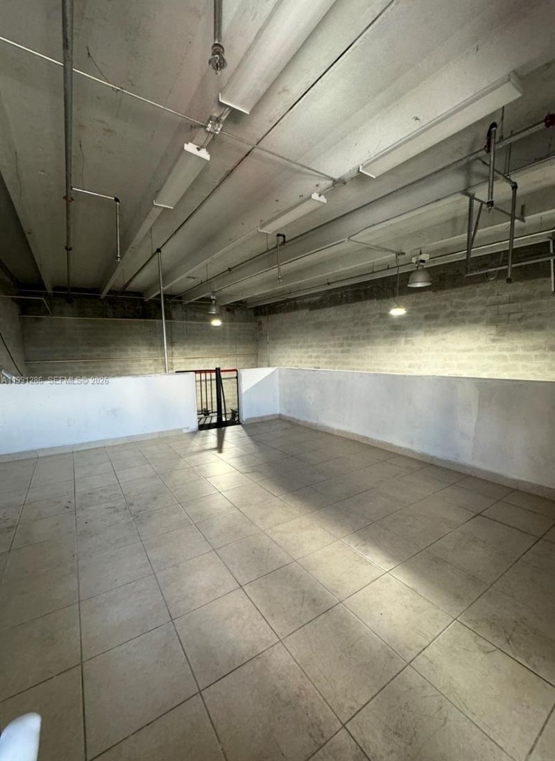 2365 NW 70th Ave, Unit 7, Miami, FL 33122 Photo