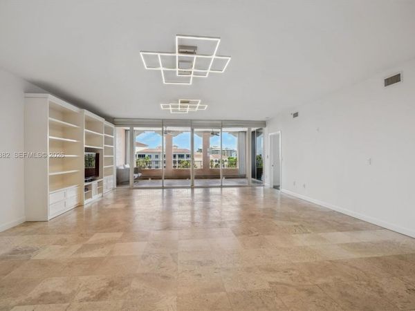 733 Crandon Blvd , Unit PH-5, Key Biscayne, FL 33149