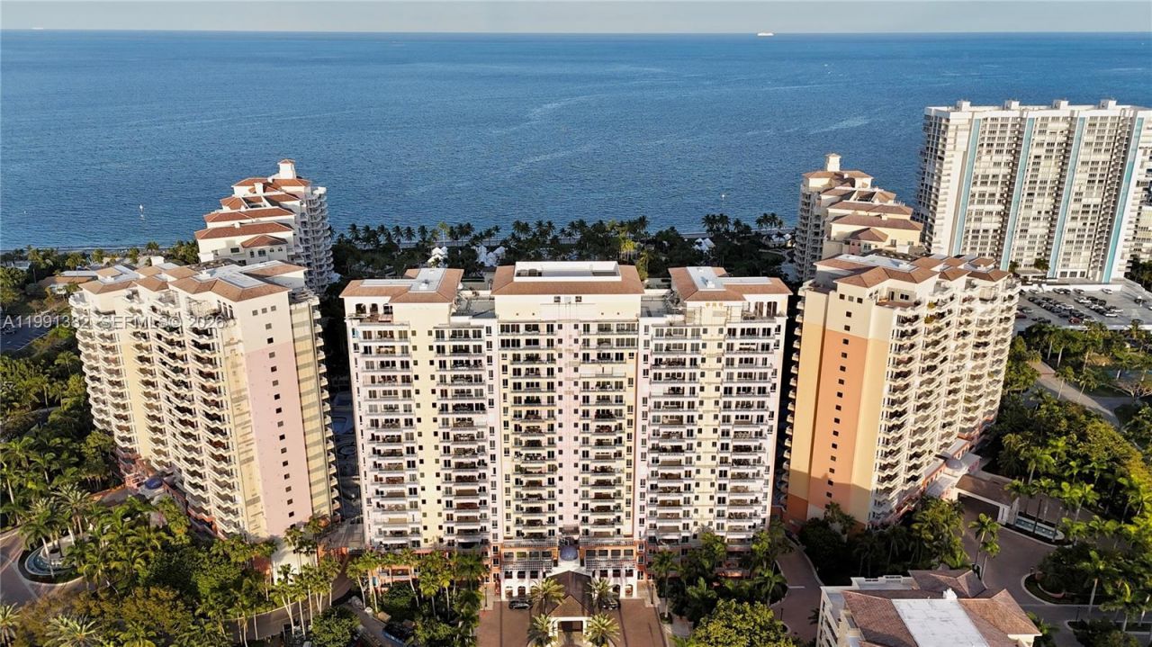 733 Crandon Blvd , Unit PH-5, Key Biscayne, FL 33149 Photo