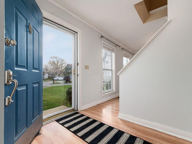 5697 Winchester Highlands Court, Canal Winchester, OH 43110 Photo 10