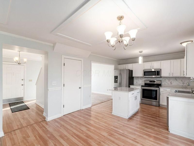 5697 Winchester Highlands Court, Canal Winchester, OH 43110 Photo 18