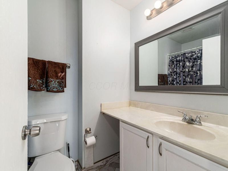 5697 Winchester Highlands Court, Canal Winchester, OH 43110 Photo 26