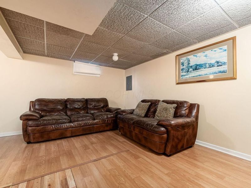 5697 Winchester Highlands Court, Canal Winchester, OH 43110 Photo 36