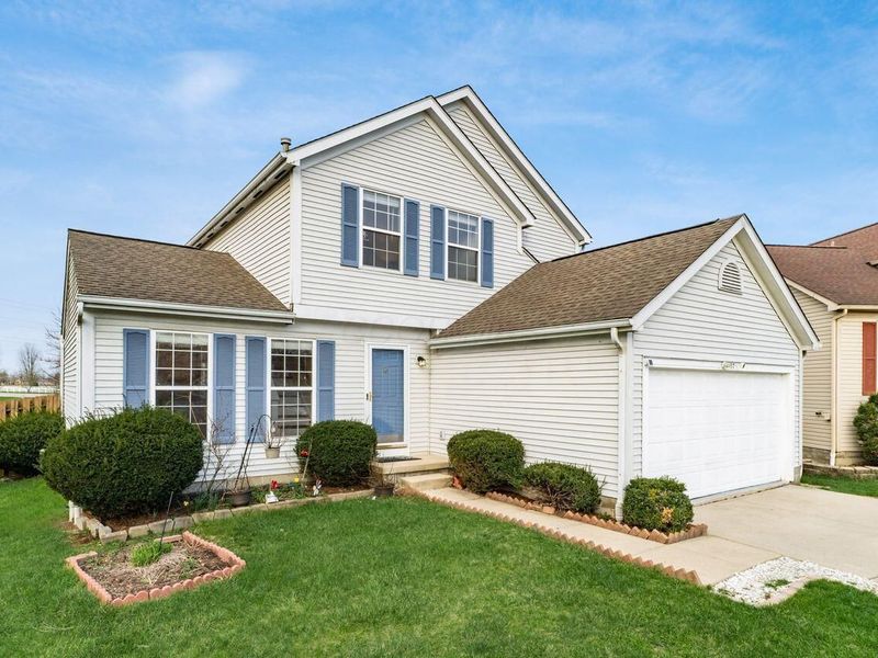 5697 Winchester Highlands Court, Canal Winchester, OH 43110 Photo 4