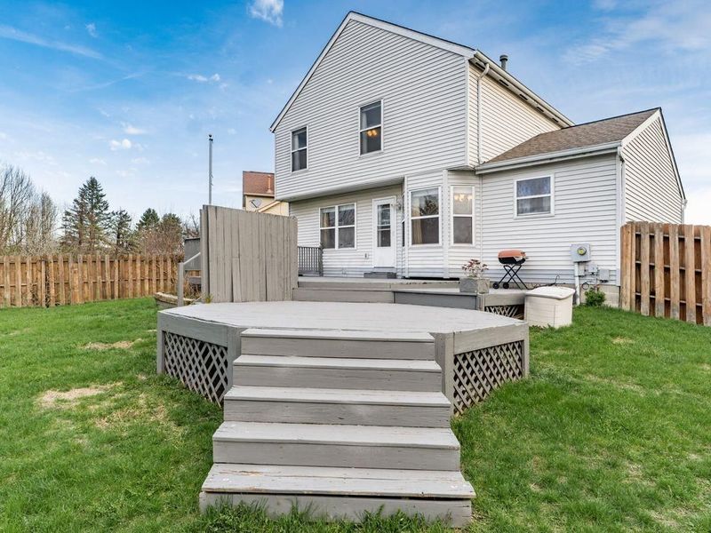 5697 Winchester Highlands Court, Canal Winchester, OH 43110 Photo 7