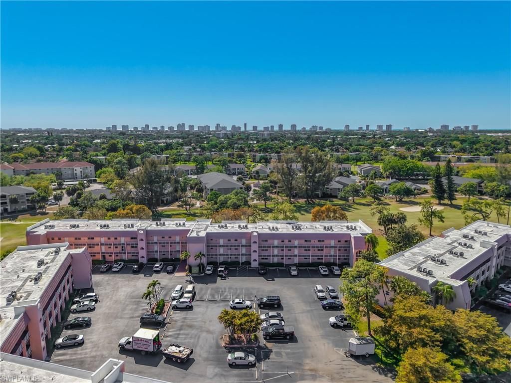 180 Turtle Lake Ct, Unit 206, Naples, FL 34105 Photo