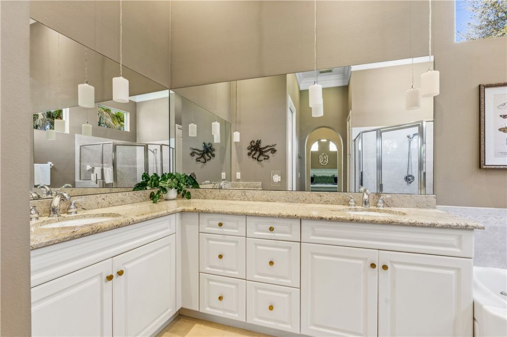 4207 Diamond Square, Vero Beach, FL 32967 Photo