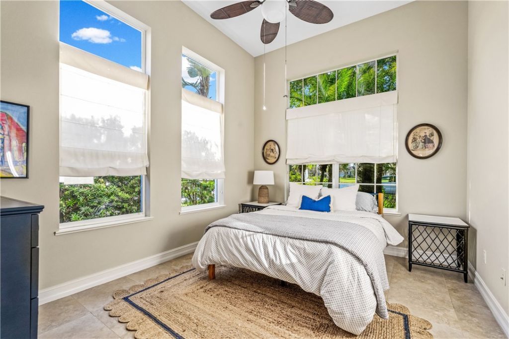 4207 Diamond Square, Vero Beach, FL 32967 Photo