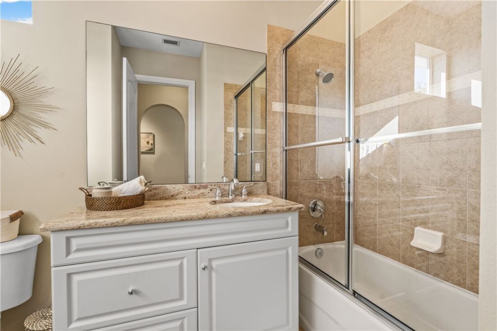 4207 Diamond Square, Vero Beach, FL 32967 Photo