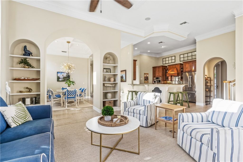 4207 Diamond Square, Vero Beach, FL 32967 Photo