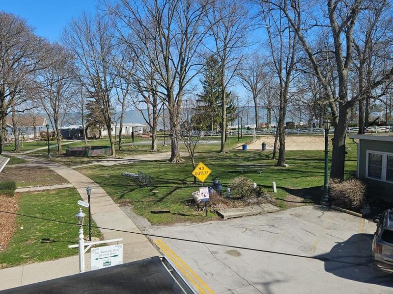 162 Walnut Avenue, Unit 2, Lakeside, OH 43440 Photo 9