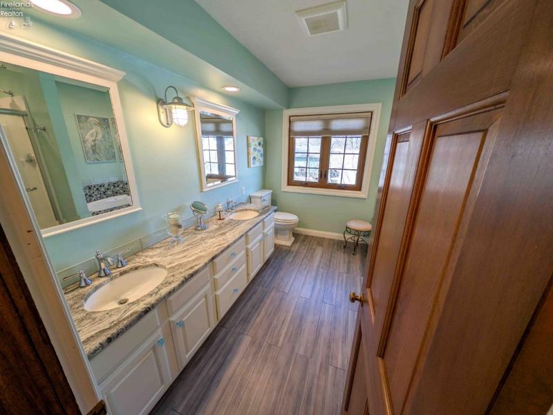 5078 E Water Street, Port Clinton, OH 43452 Photo 17