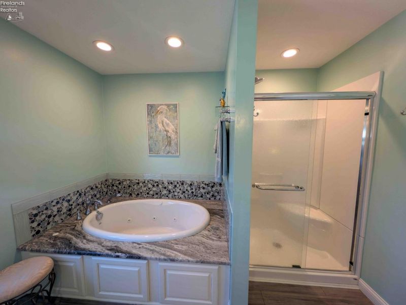 5078 E Water Street, Port Clinton, OH 43452 Photo 18