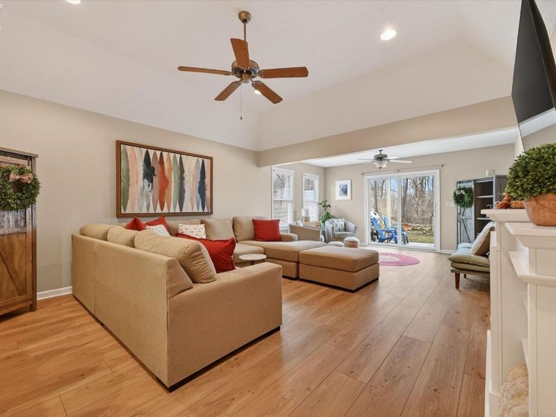 340 Lighthouse Oval, Marblehead, OH 43440 Photo 10