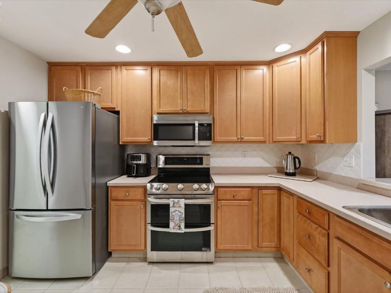 340 Lighthouse Oval, Marblehead, OH 43440 Photo 17