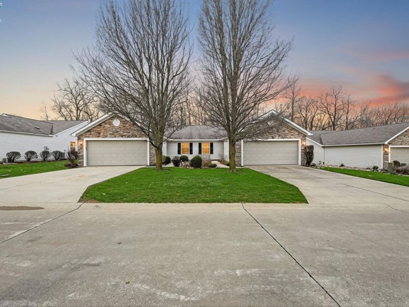 340 Lighthouse Oval, Marblehead, OH 43440 Photo 3