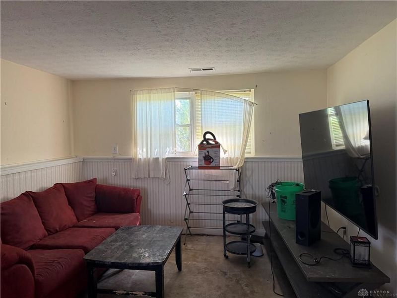 1492 Kingsbury Drive, Forest Park, OH 45240 Photo 15