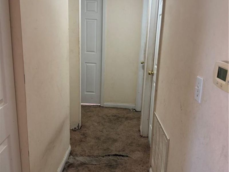 1492 Kingsbury Drive, Forest Park, OH 45240 Photo 6