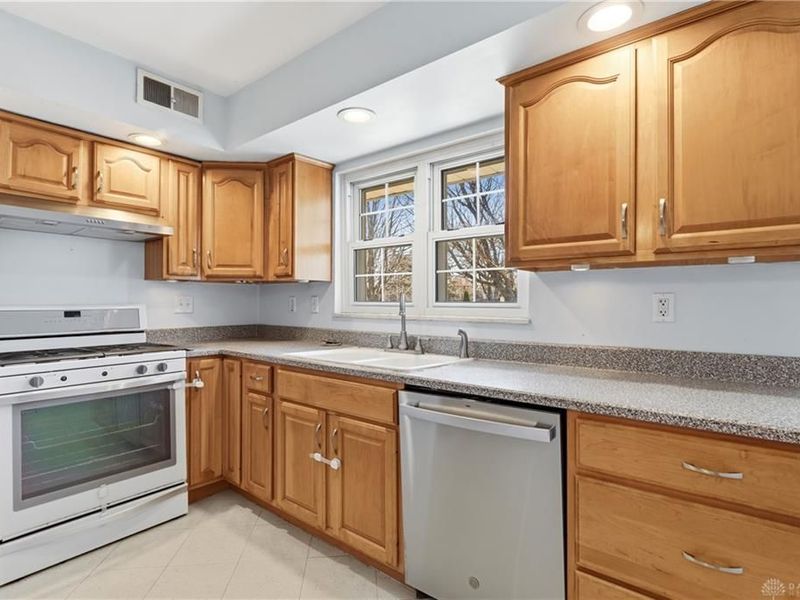 21 Collingwood Avenue, Oakwood, OH 45419 Photo 17