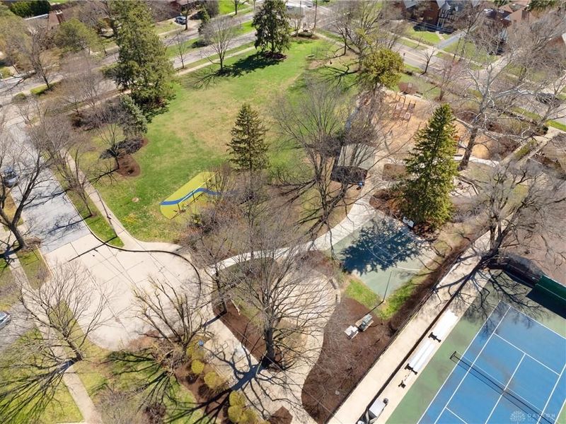 21 Collingwood Avenue, Oakwood, OH 45419 Photo 9