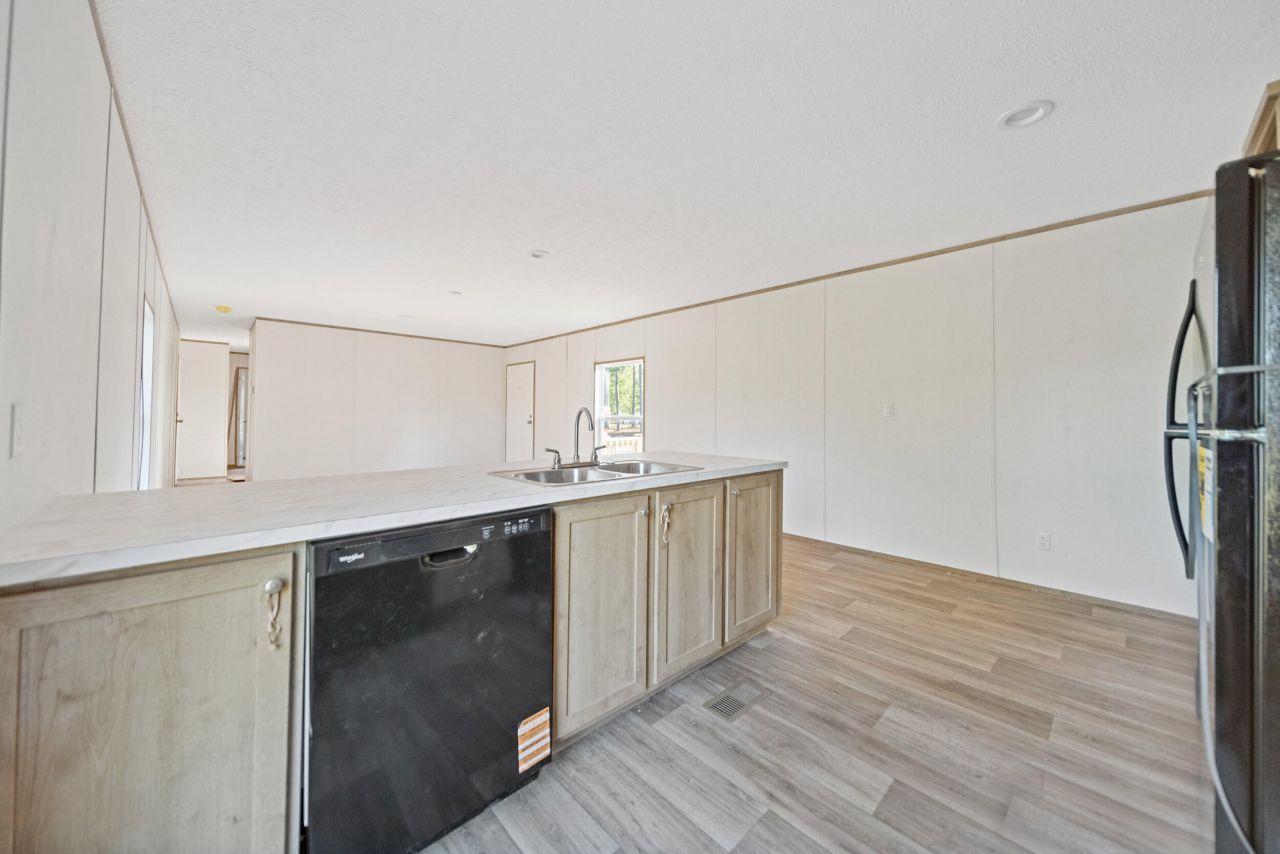 88 Lady Ashley Drive Photo 13