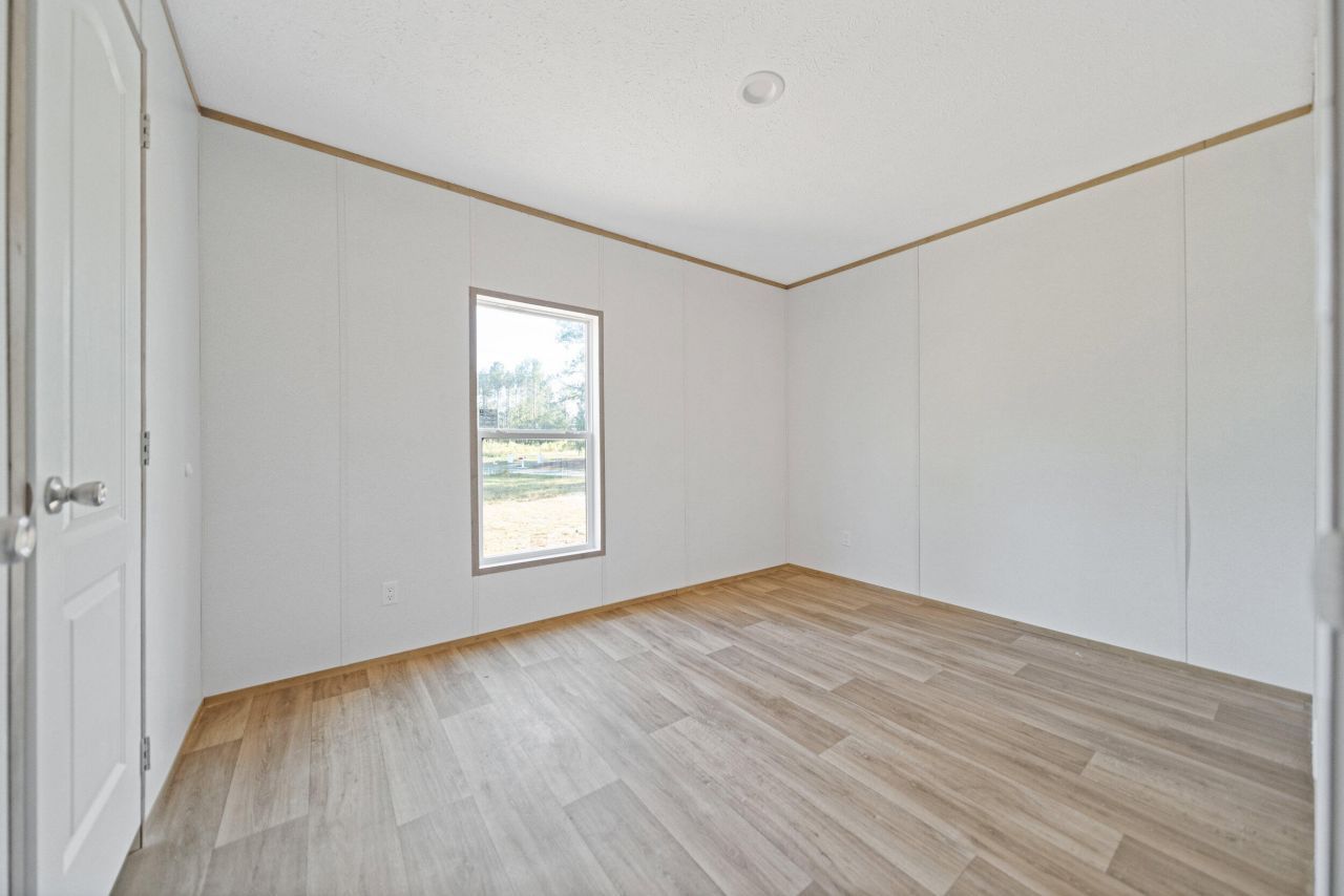 88 Lady Ashley Drive Photo 15