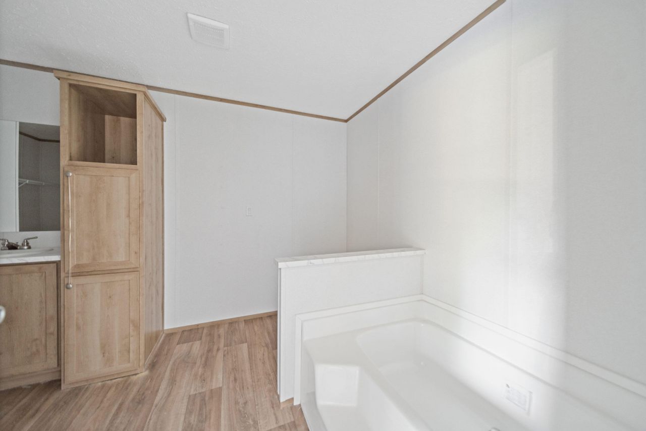 88 Lady Ashley Drive Photo 22