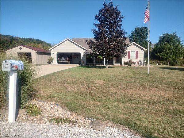 4314 Sherrod Valley Drive SW, Sherrodsville, OH 44675