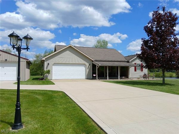 4314 Sherrod Valley Drive SW, Sherrodsville, OH 44675