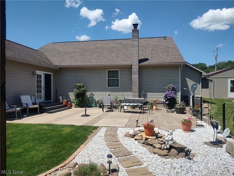 4314 Sherrod Valley Drive SW, Sherrodsville, OH 44675 Photo 14