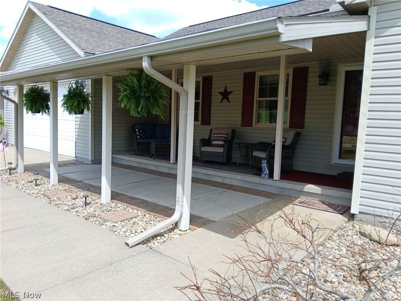 4314 Sherrod Valley Drive SW, Sherrodsville, OH 44675 Photo 3