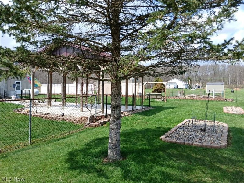 4314 Sherrod Valley Drive SW, Sherrodsville, OH 44675 Photo 7